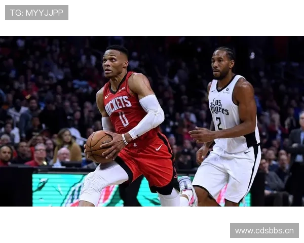 多萨里本赛季助攻数据持续提升，表现稳健