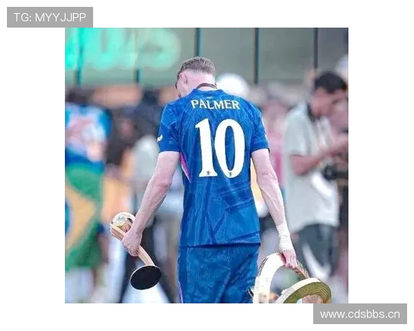 曼城福登与切尔西帕尔默:青训体系下的球员成长路径对比 曼城福登与切尔西帕尔默:青训体系下的球员成长路径对比