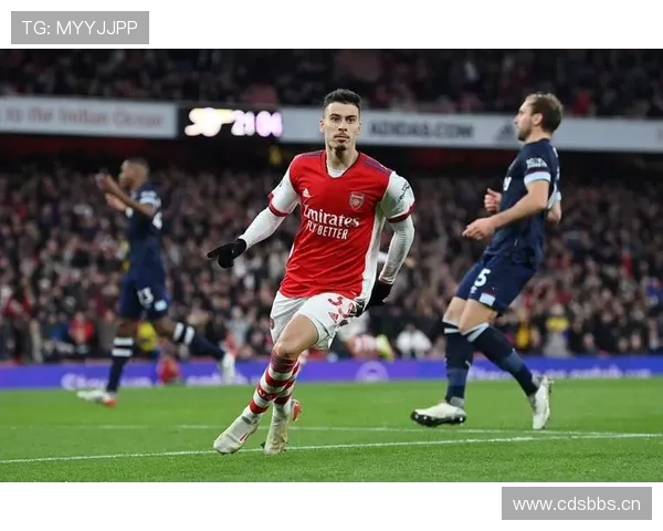 马丁内利：从潜力股到核心边锋的生涯跃迁解析